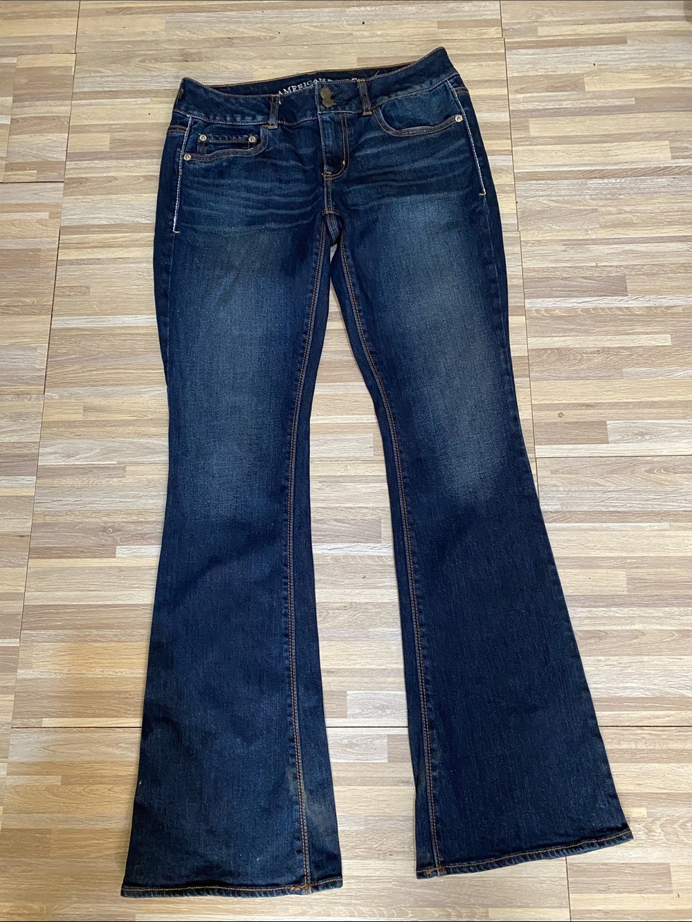 NWOT AMERICAN EAGLE Artist jeans size women’s 4 - Picture 2 of 8